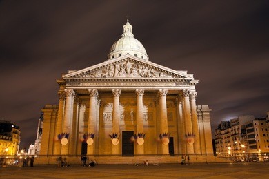paris - pantheon in the night