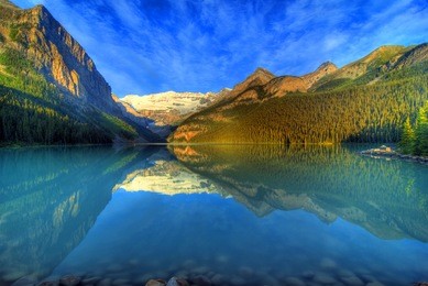 mount victoria glacier reflection on lake louise, banff national park, canada
