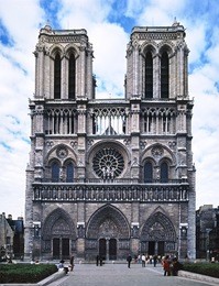notre dame de paris cathedral before it was cleaned