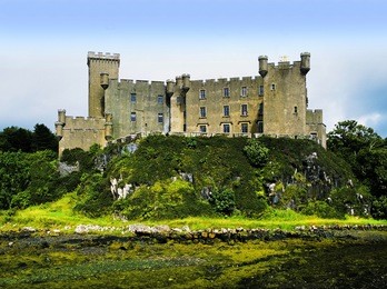 dunvegan castle  on the isle of skye scotland, uk, gb