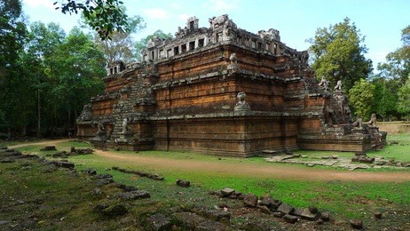 phimeanakas temple in angkor thom, angkor, near siem reap, cambodia