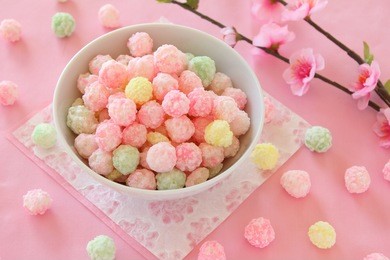 sweetened rice cakes for  dolls' festival