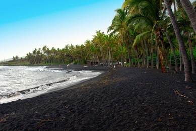 punaluu black sand beach, maui, hawaii