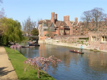punting on cam river in spring