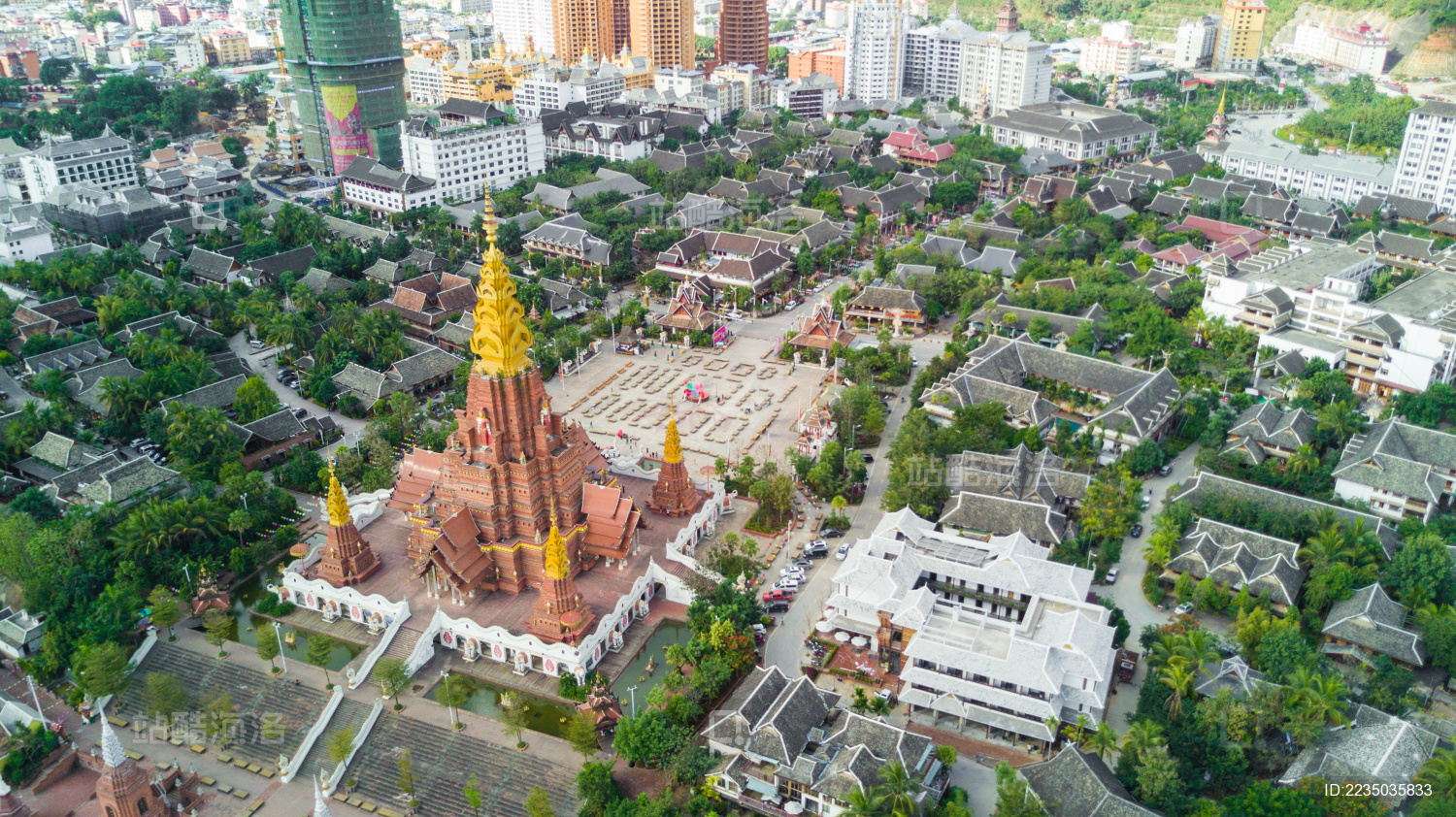 西双版纳大金塔