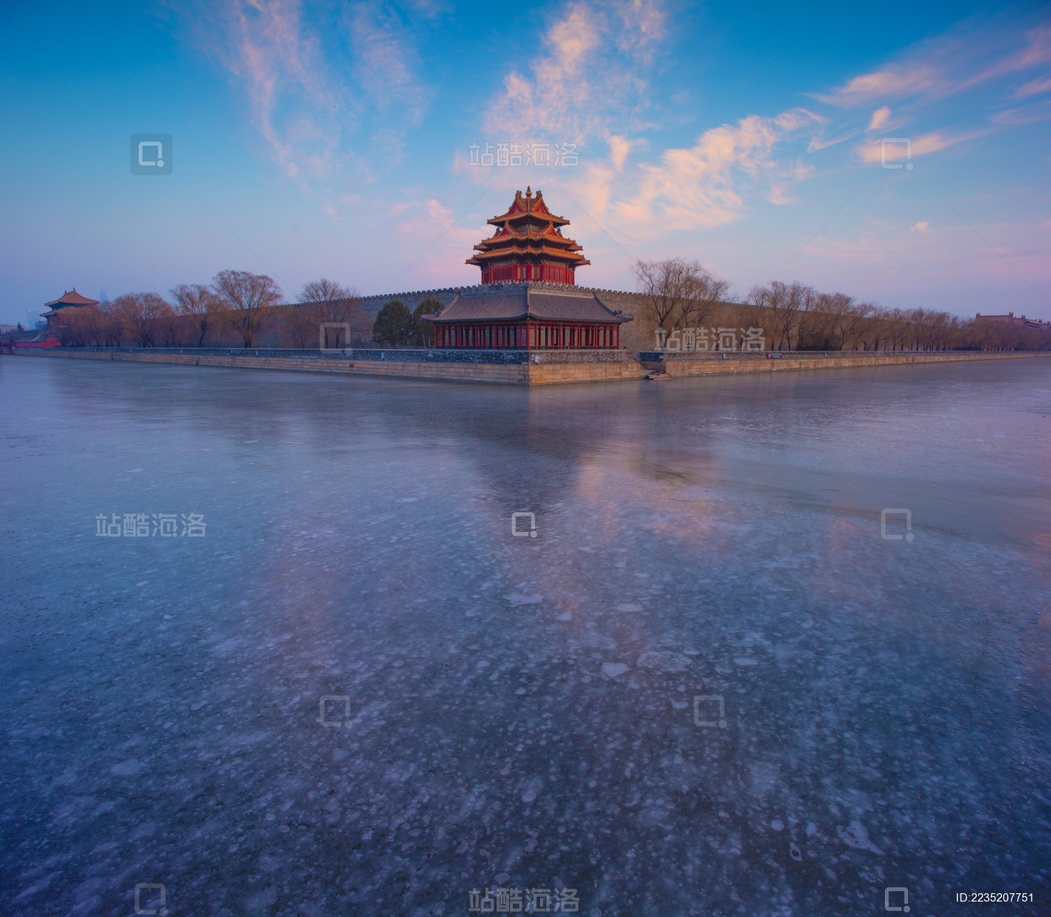 北京故宫角楼冬景