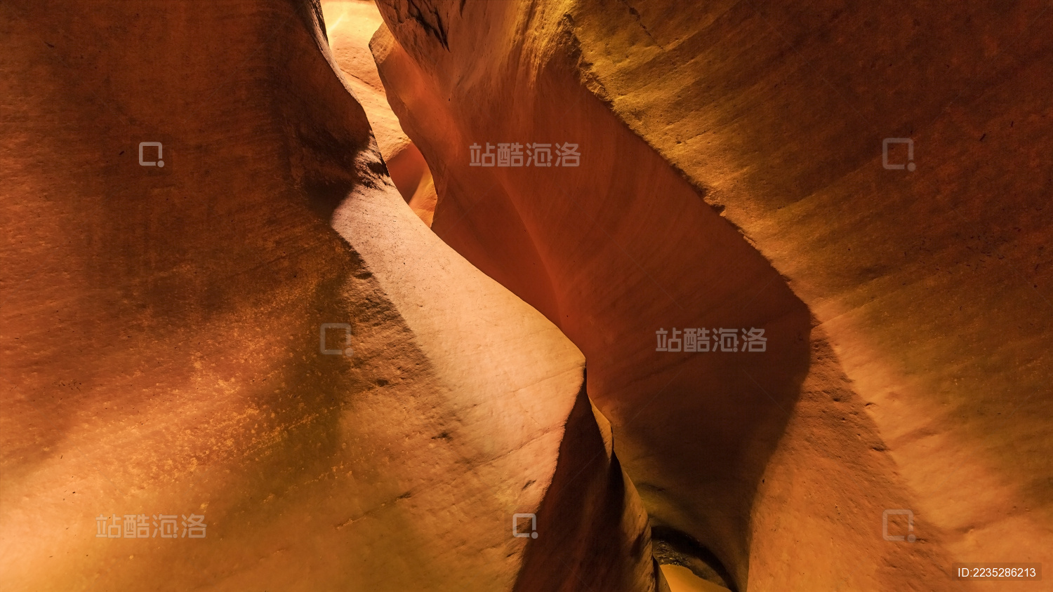 东方羚羊谷--甘泉雨岔大峡谷探秘