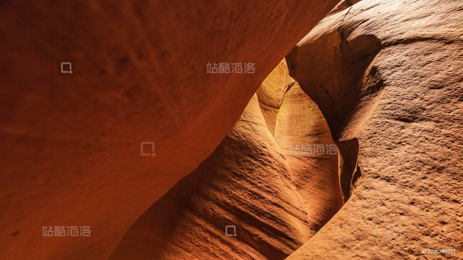 东方羚羊谷--甘泉雨岔大峡谷探秘