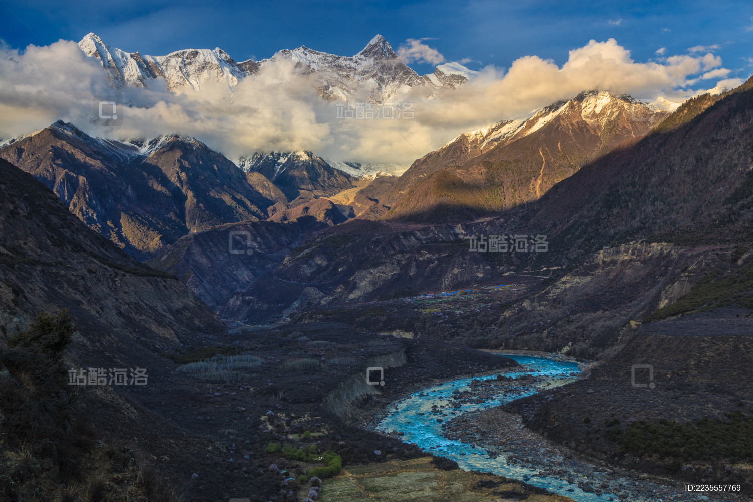 雅鲁藏布大峡谷