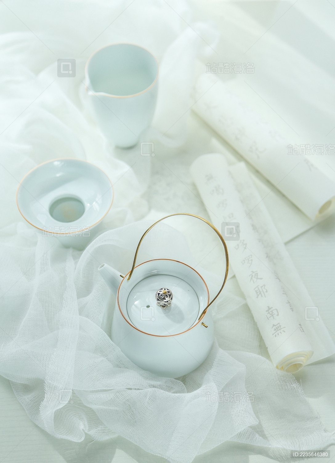 茶具 经书 白色 静物摄影