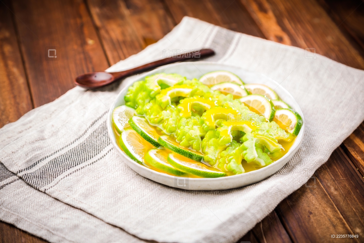 蜜汁苦瓜 balsam pear dresed in honey and lemon