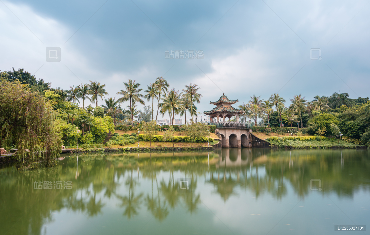 湛江八景之一 寸金桥公园