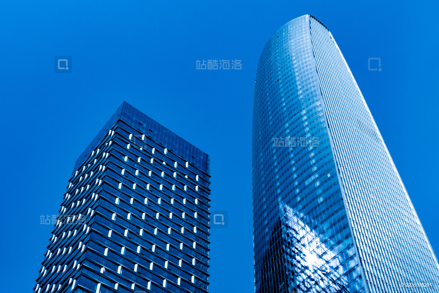 蓝调建筑物摩天大楼