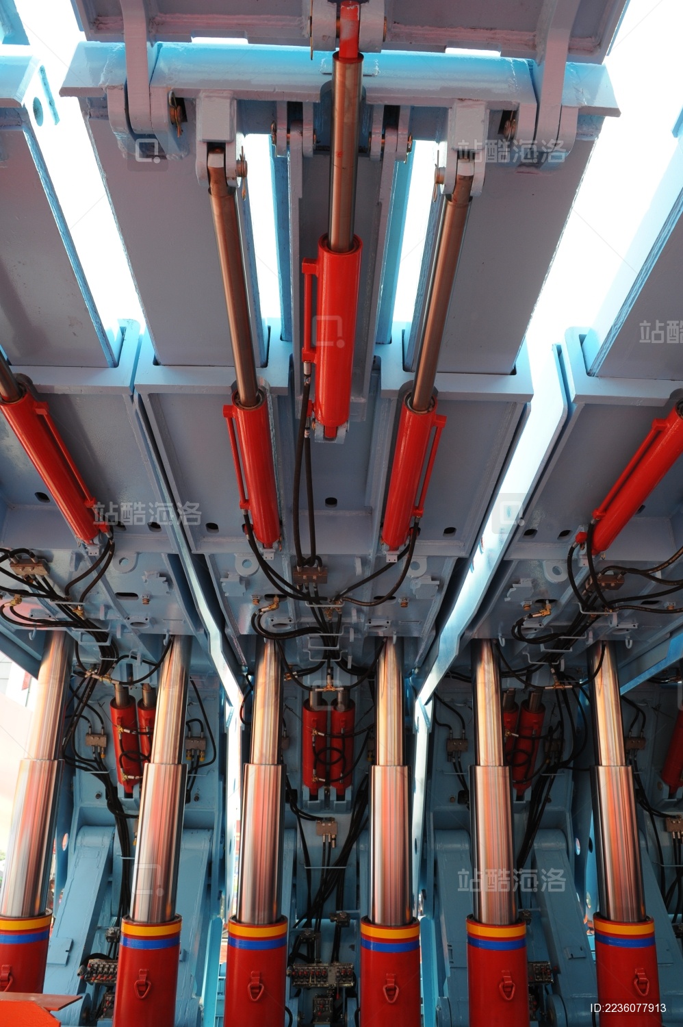 工业设备液压支架