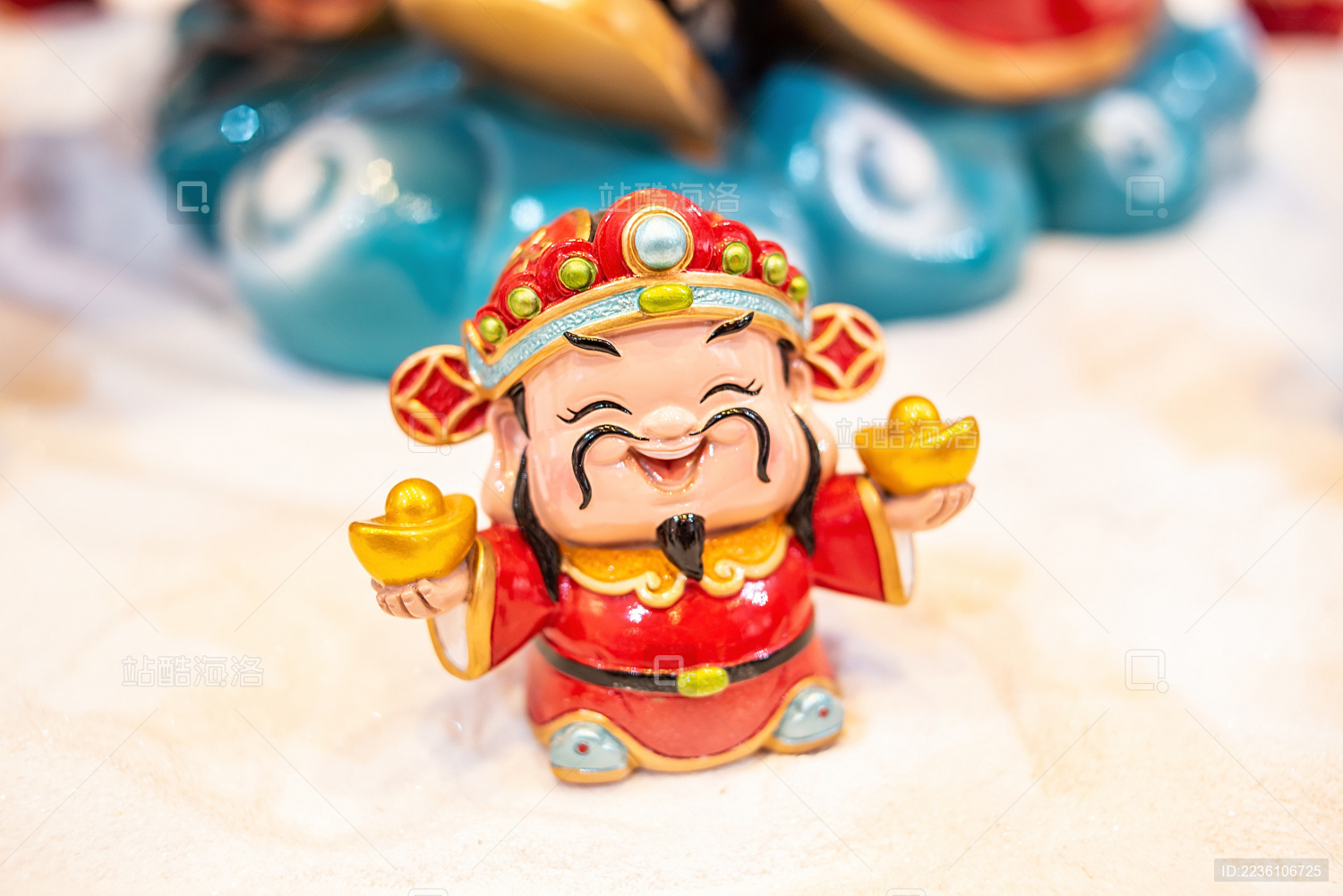 可爱的中国财神爷公仔