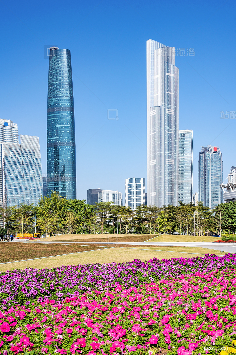 中国广州市天河中央商务区双子塔/广州市城市风光