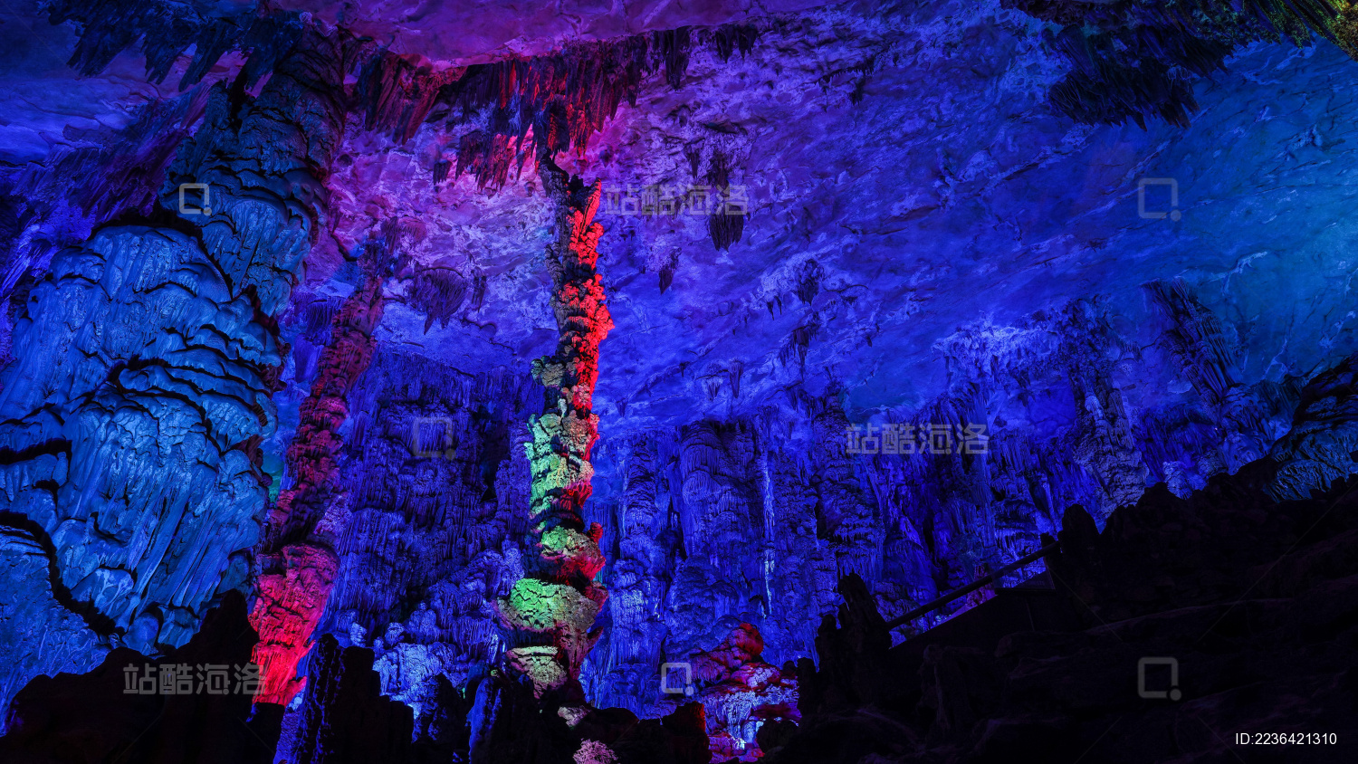 桂林芦笛岩景区