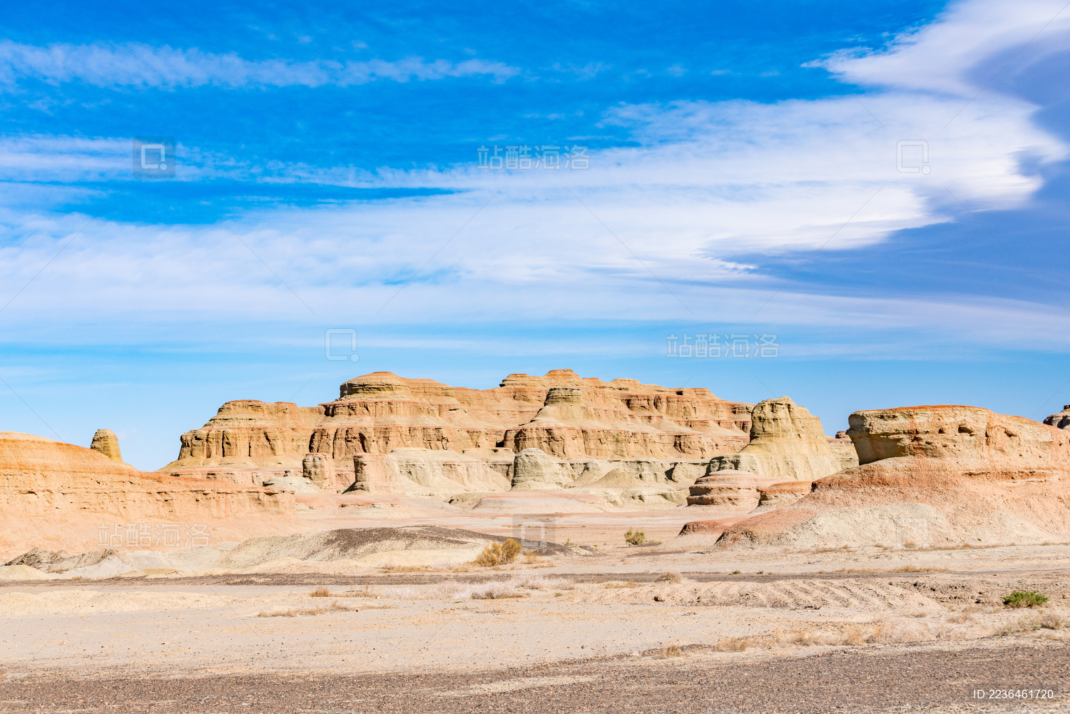新疆克拉玛依世界魔鬼城风光