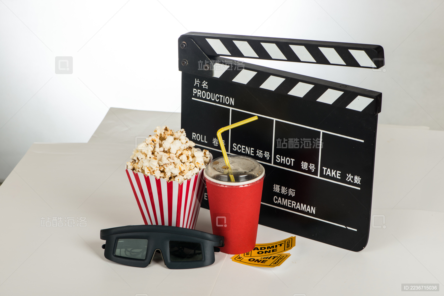 电影票爆米花的组合