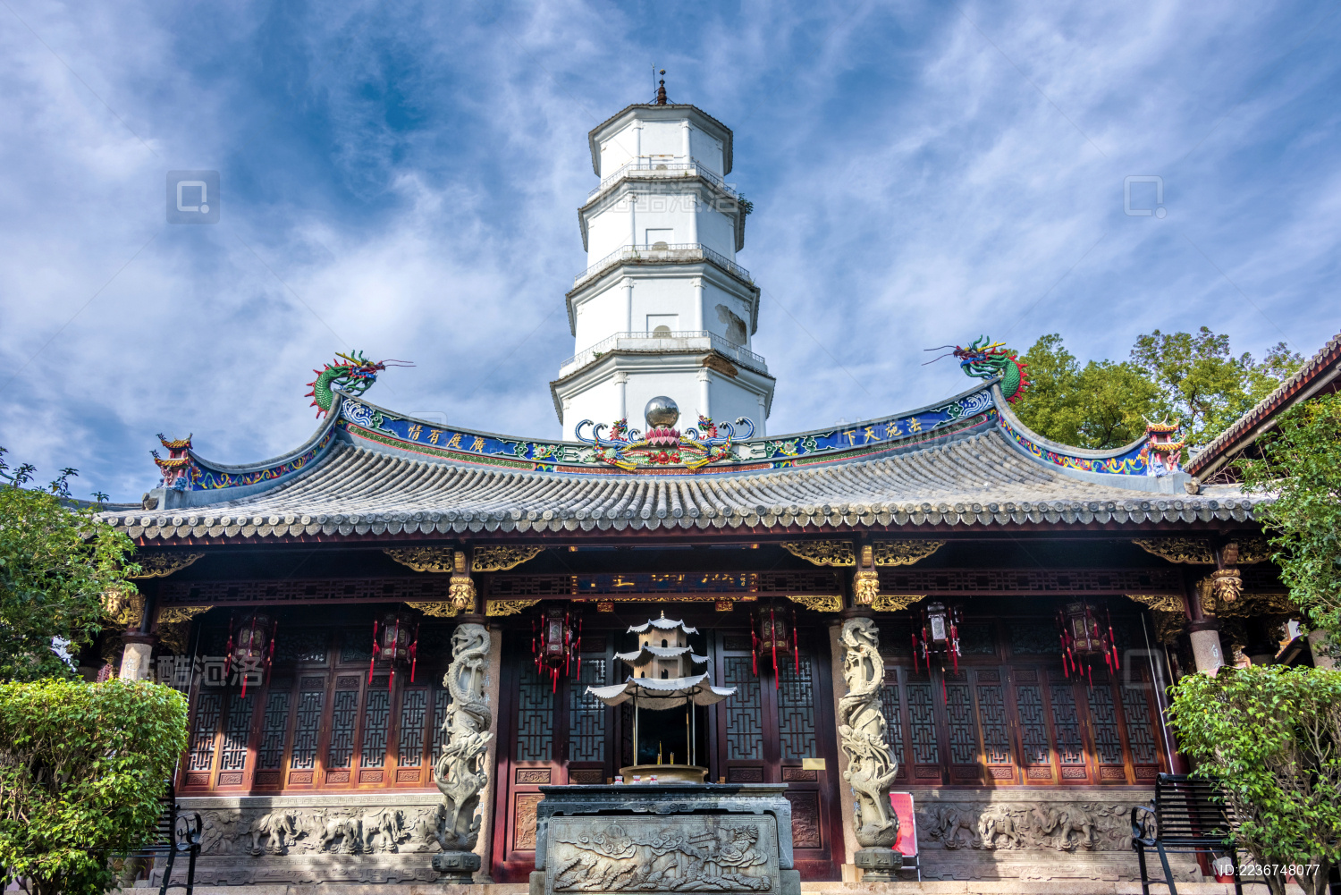 中国福建福州于山定光寺白塔