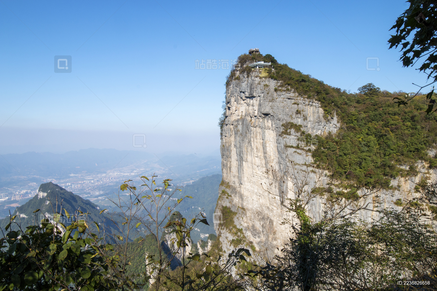 中国湖南张家界天门山景区玉壶峰风光