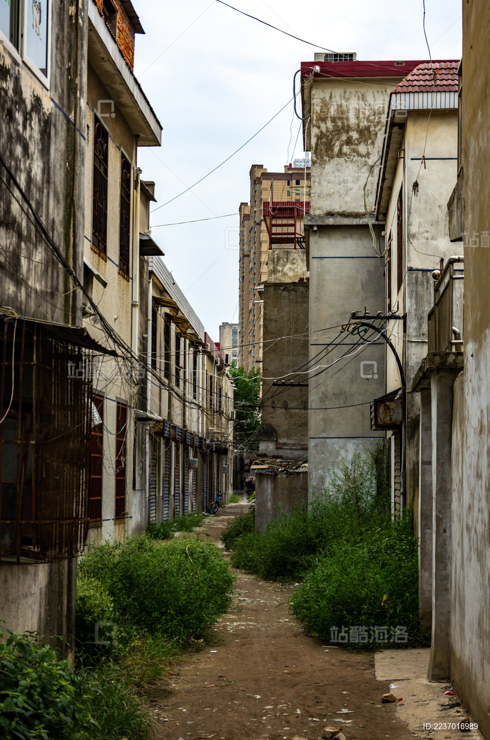中国城市老城区90年代的老胡同房屋建筑