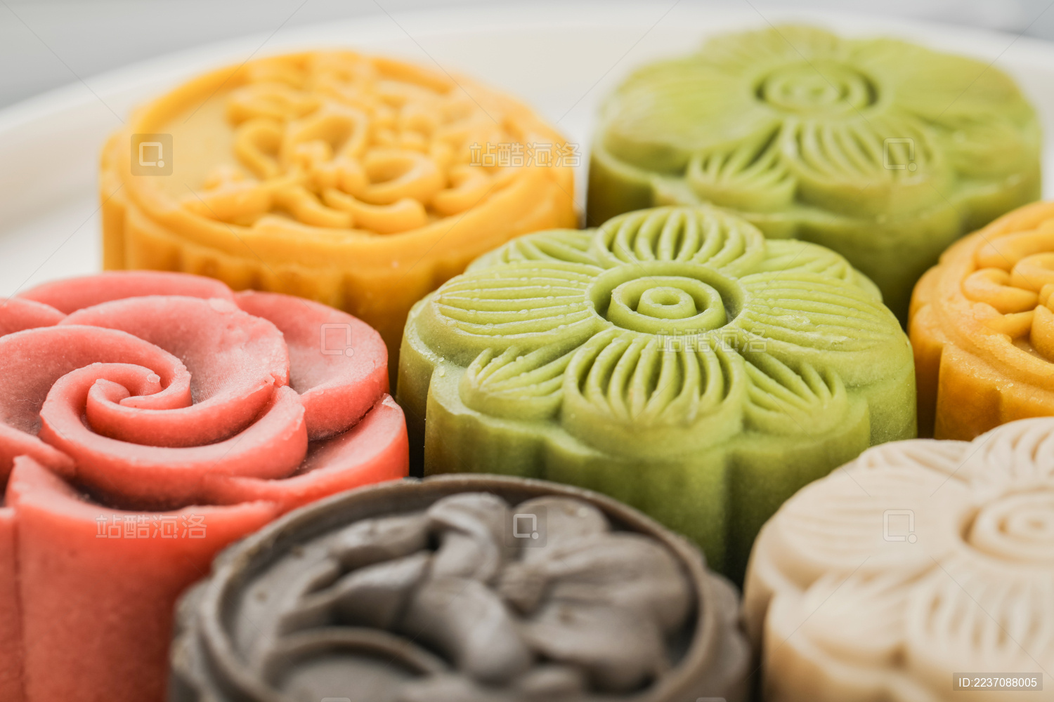 中国传统节日中秋节冰皮月饼特写