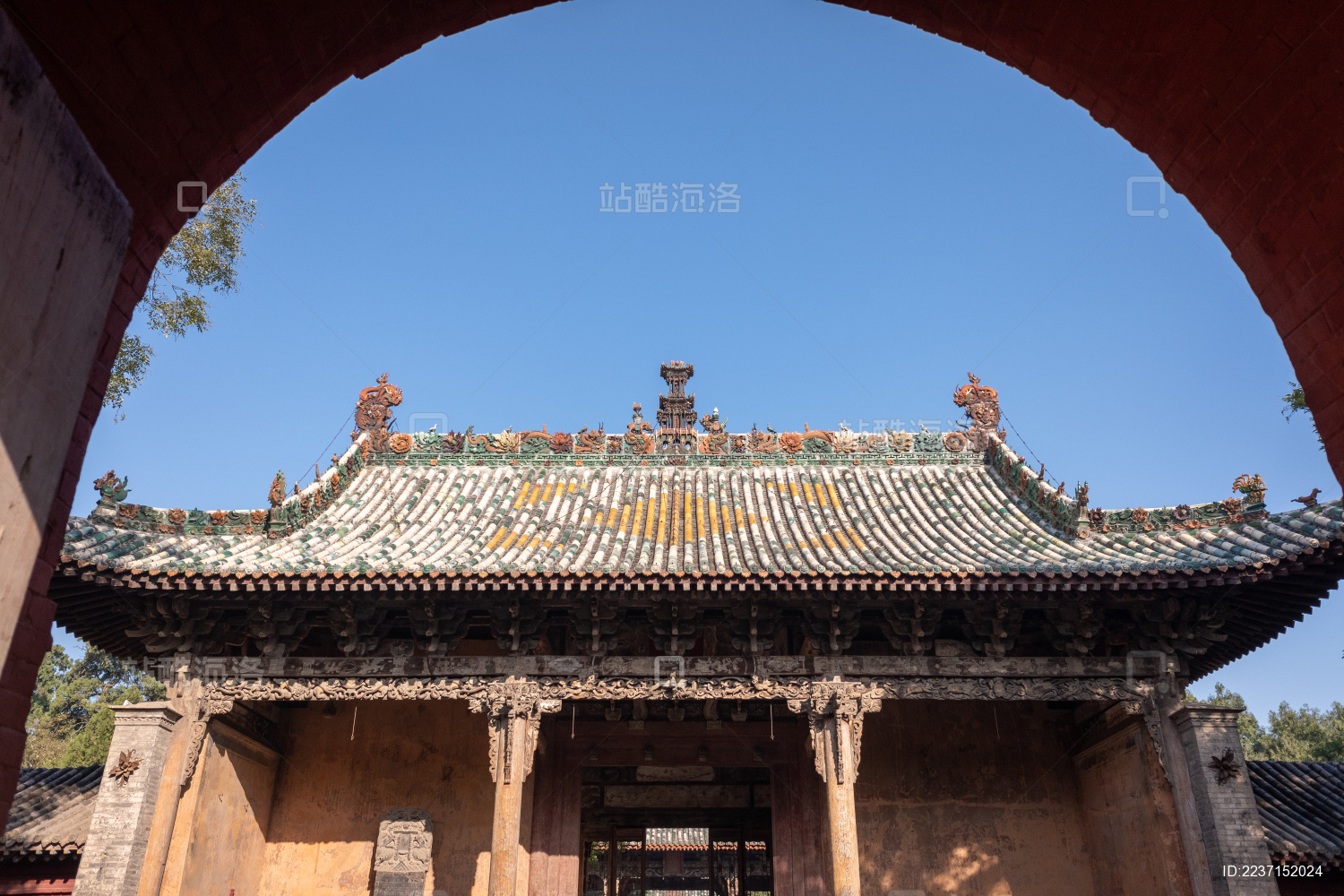 中国山西运城解州关帝庙屋顶装饰