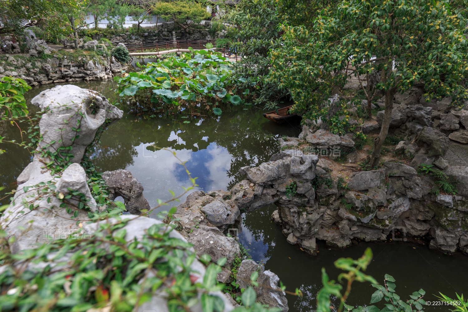 中国江苏省苏州市怡园之藕香榭.