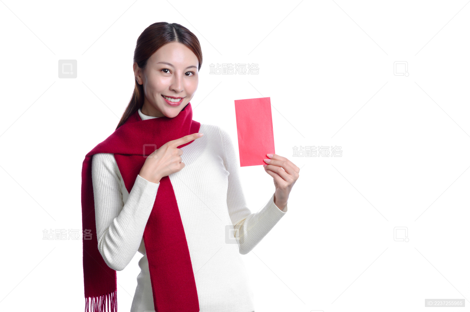 年轻亚洲女性春节主题棚拍