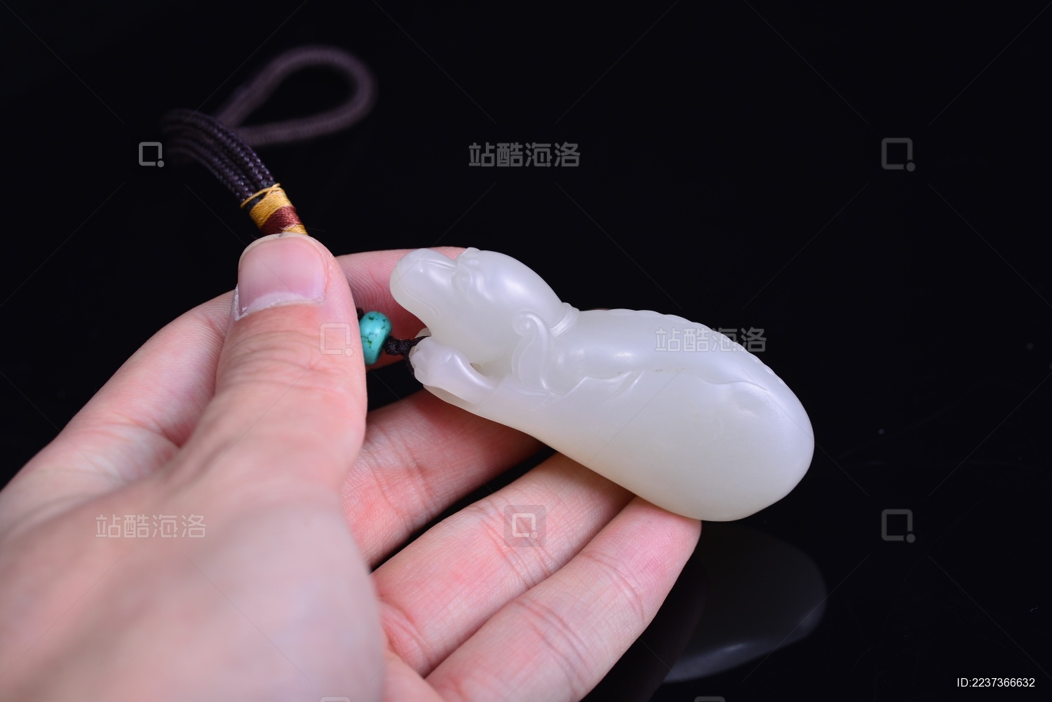 中国玉雕工艺品 白玉精品把玩件