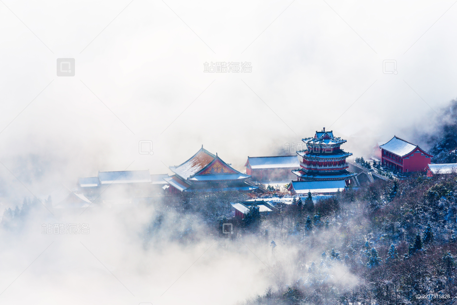 张家界天门山雪景