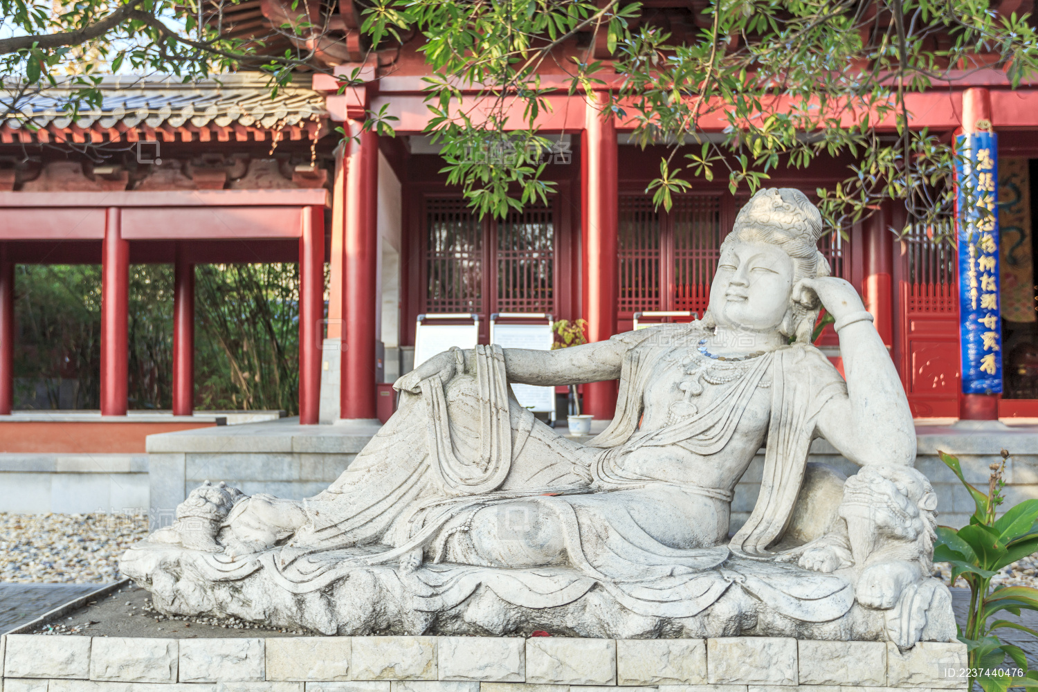 【携程攻略】南京美龄宫景点,美龄宫，位于南京市区东郊四方城以东200米的小红山上，正式名称是“…