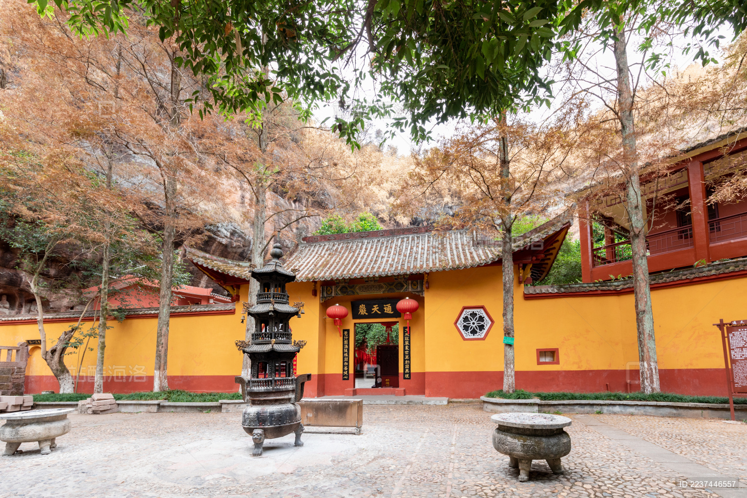 江西赣州通天岩古寺摩崖石刻