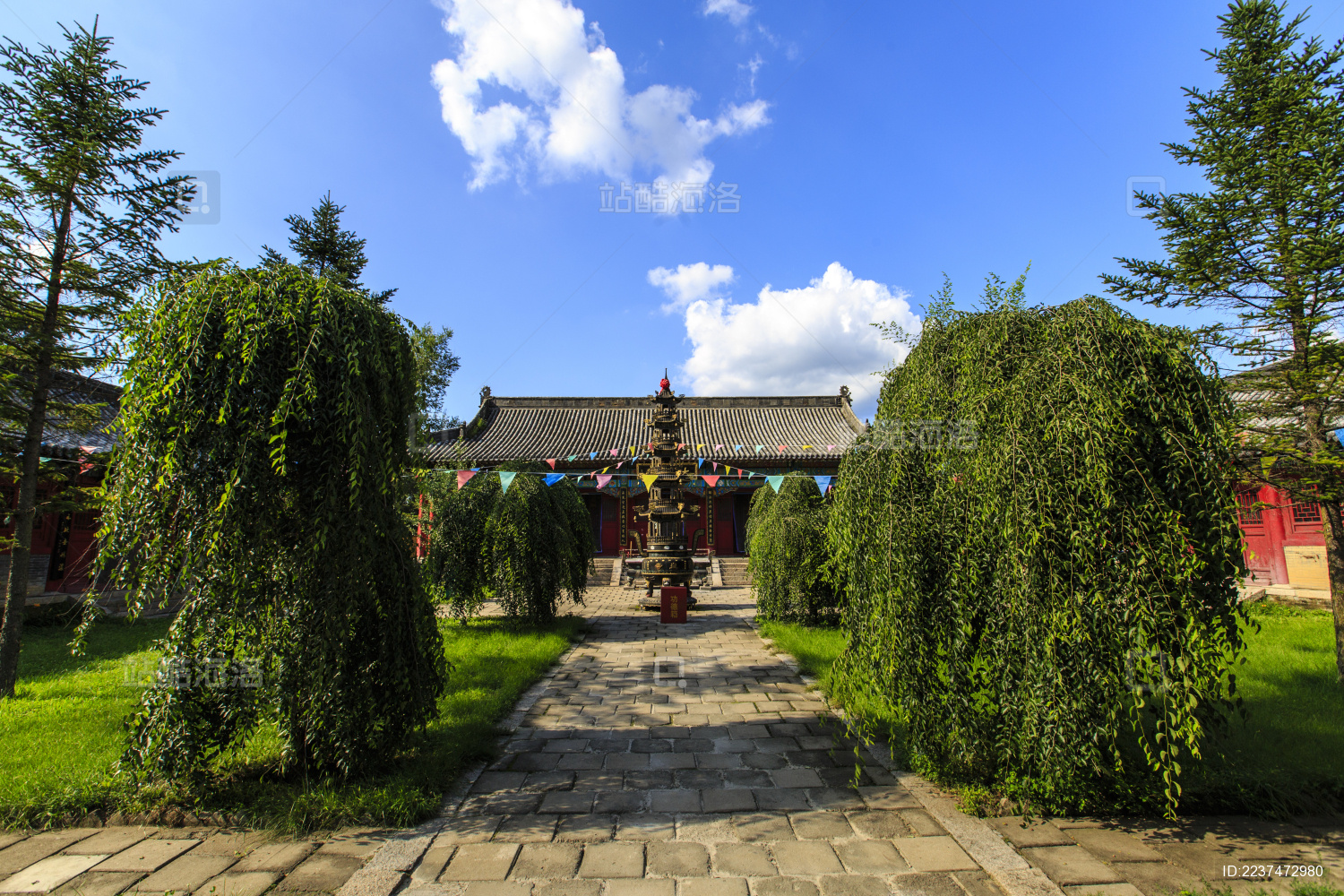 辽宁抚顺赫图阿拉城地藏寺大雄宝殿