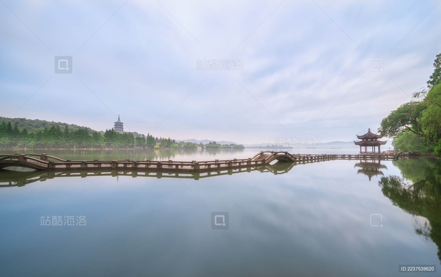 杭州西湖 长桥 雷峰塔 翠光亭 市民中心 风光摄影 |摄影|风光摄影|JIA佳哥 - 原创作品 - 站酷 (ZCOOL)