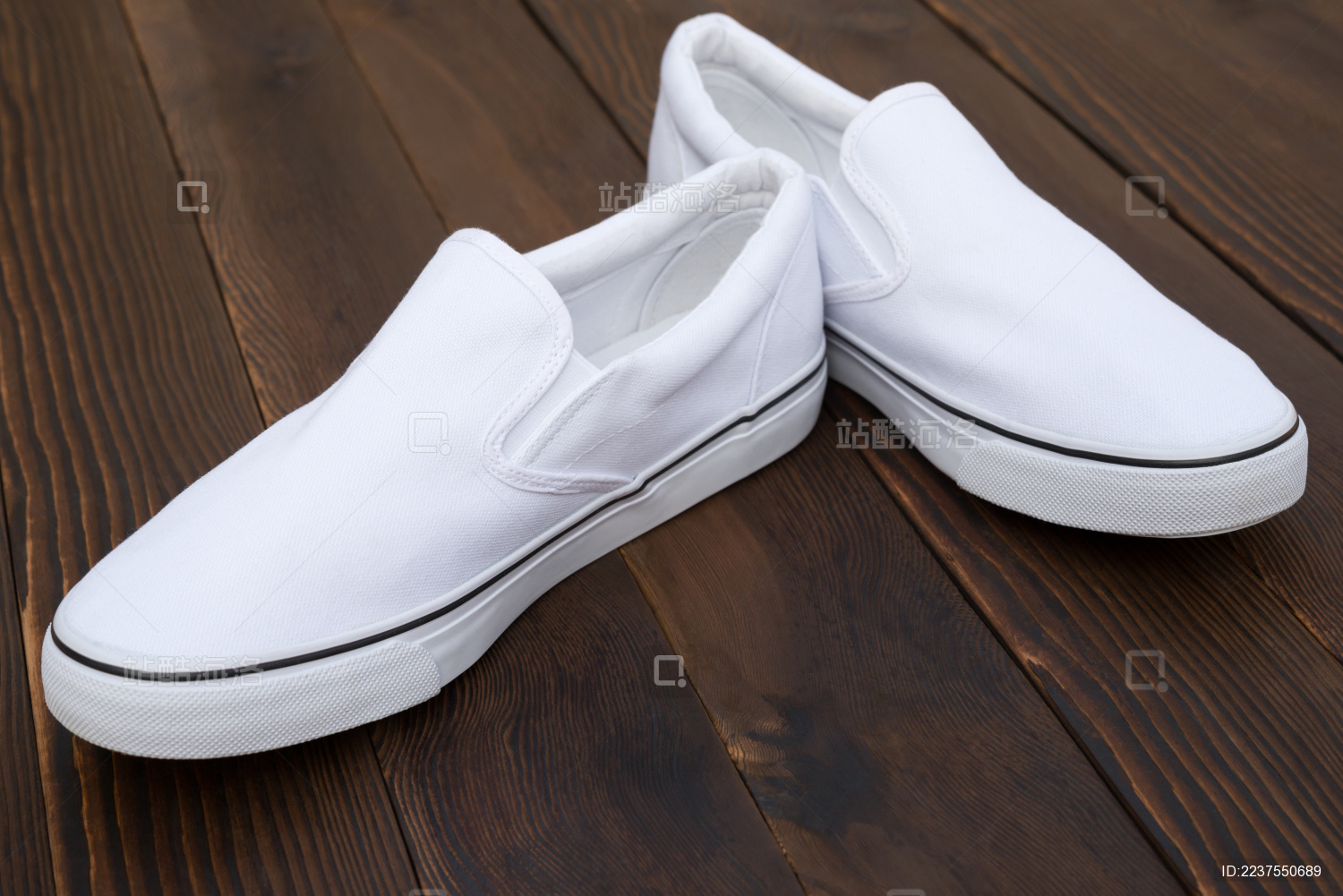 男士平底休闲鞋