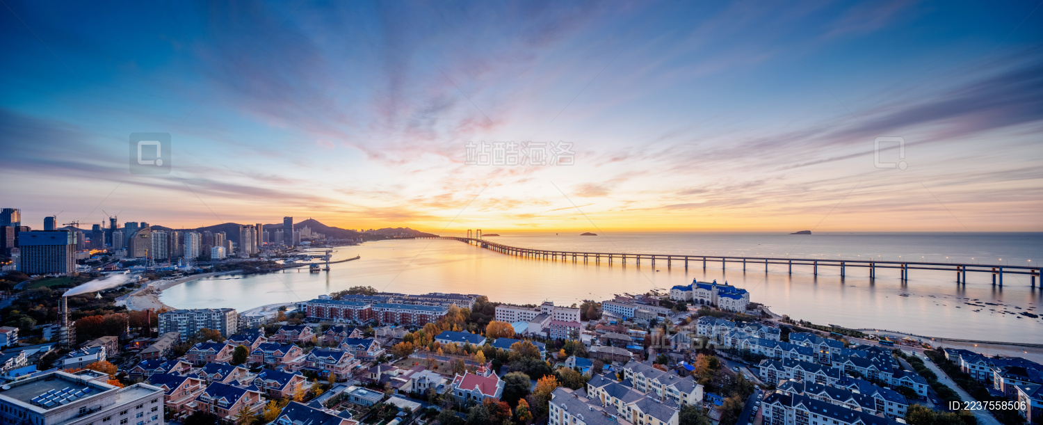 中国辽宁大连星海湾日出