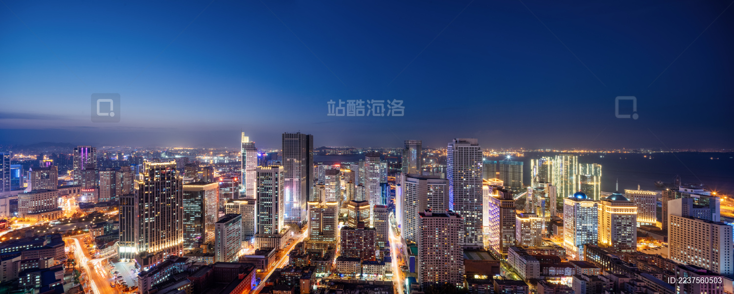 中国辽宁大连城市夜景