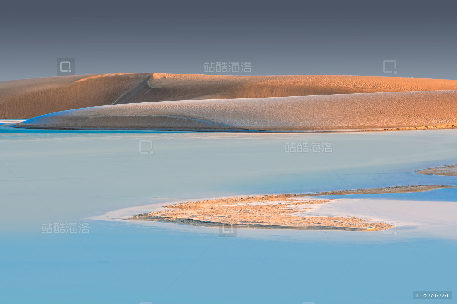 中国新疆若羌罗布泊沙漠