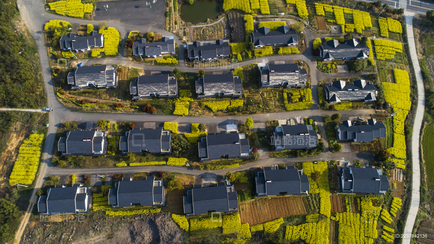 航拍中国江苏常州溧阳天目湖镇美好乡村