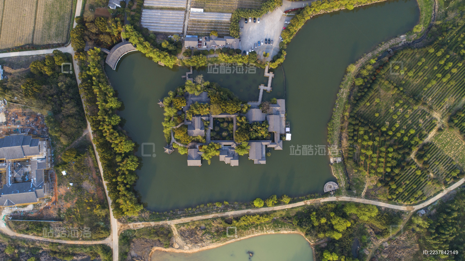 航拍中国江苏常州溧阳天目湖十思园