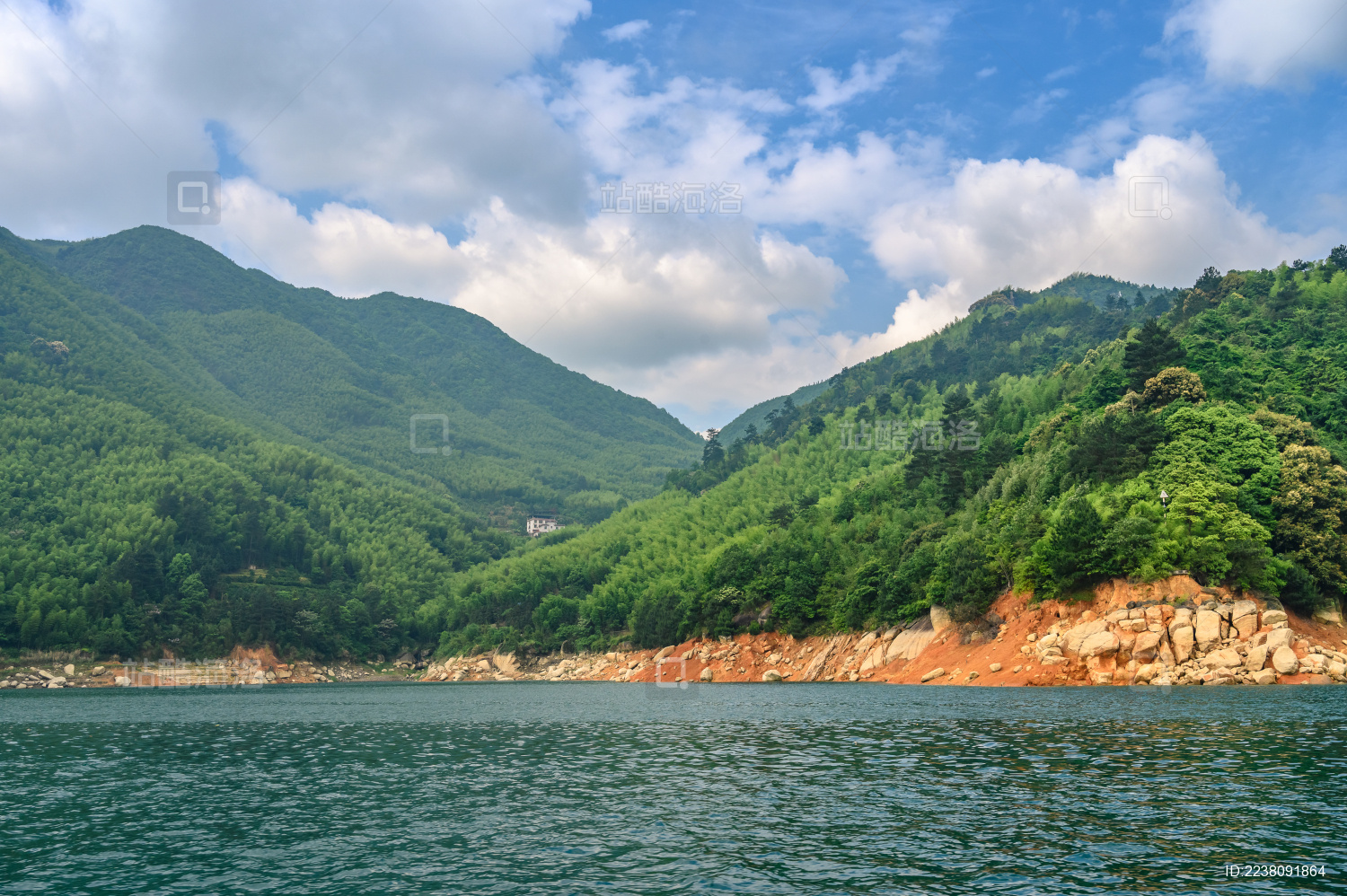 中国湖南省郴州市东江湖旅游风景区