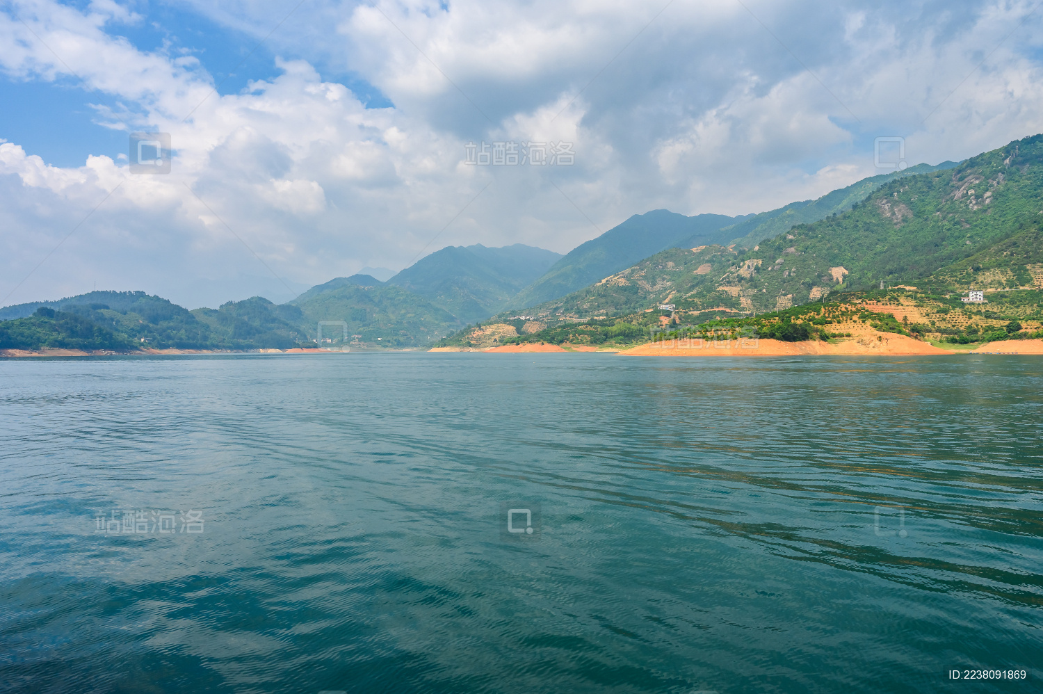 中国湖南省郴州市东江湖旅游风景区
