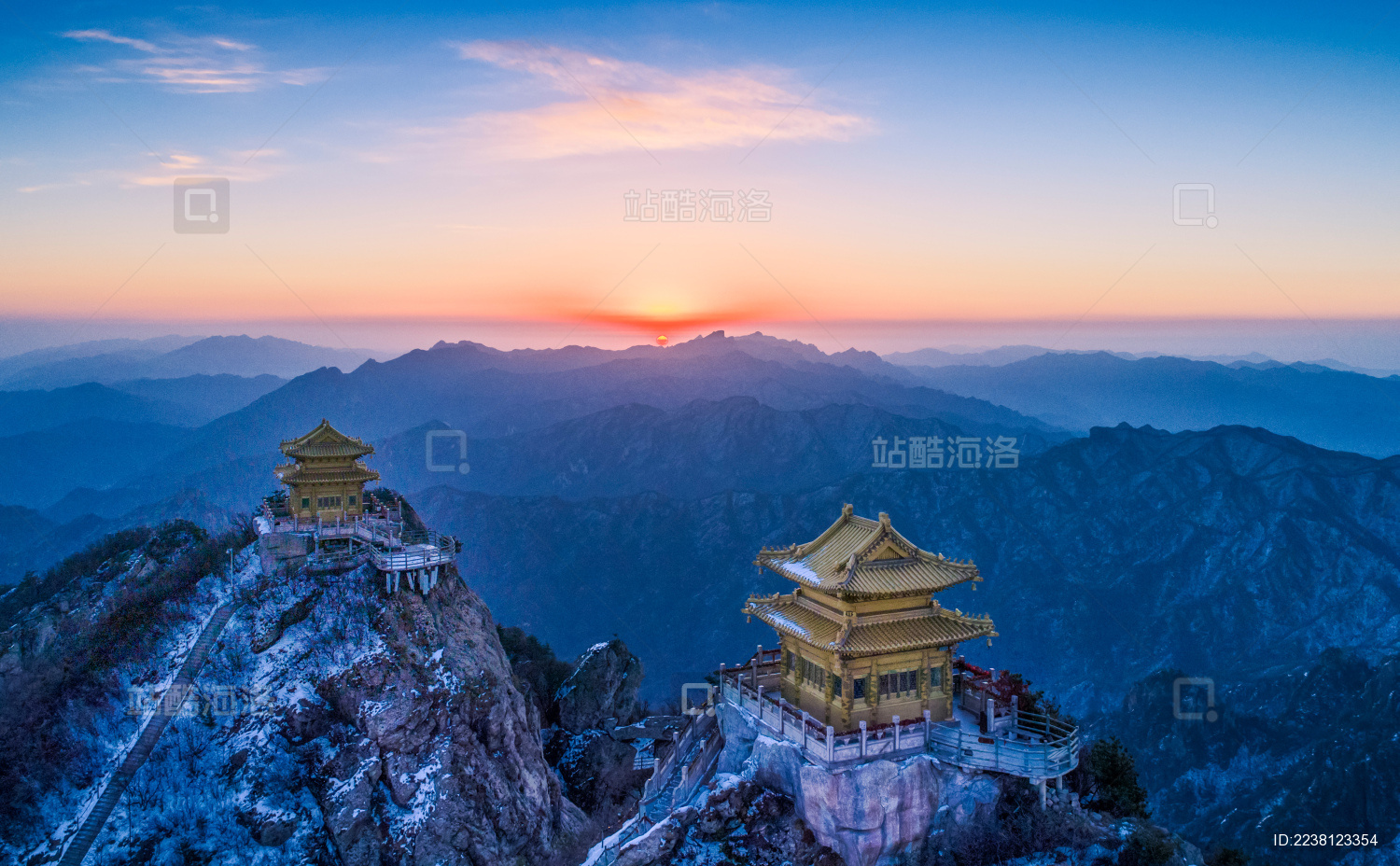 河南洛阳老君山金殿