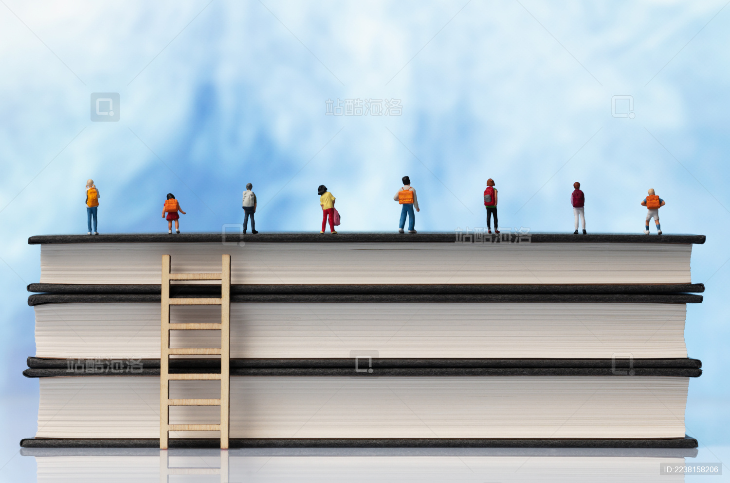 书本阶梯在云端的中小学学生