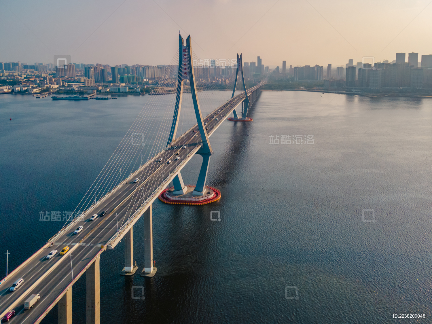 广东第一跨海大桥-湛江海湾大桥 - 路桥图库