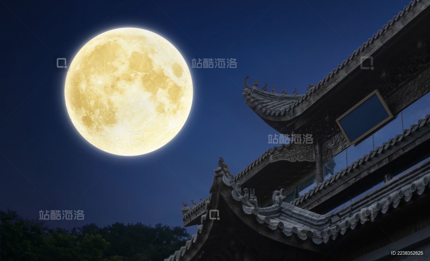 月球和中式建筑的屋檐
