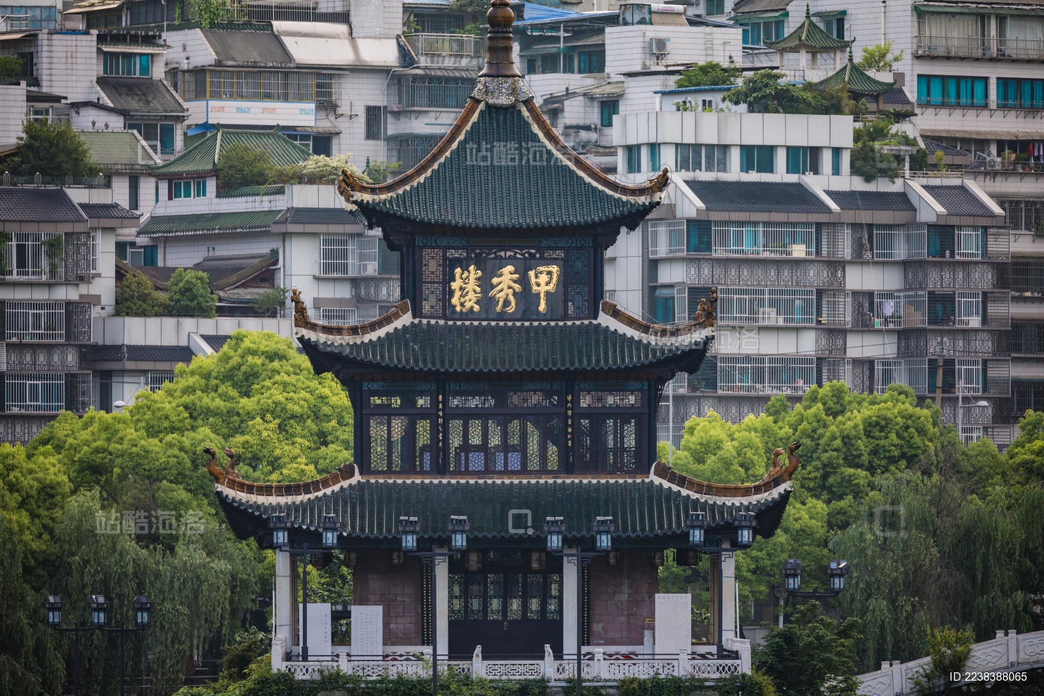 中国贵州省贵州市南明河甲秀楼