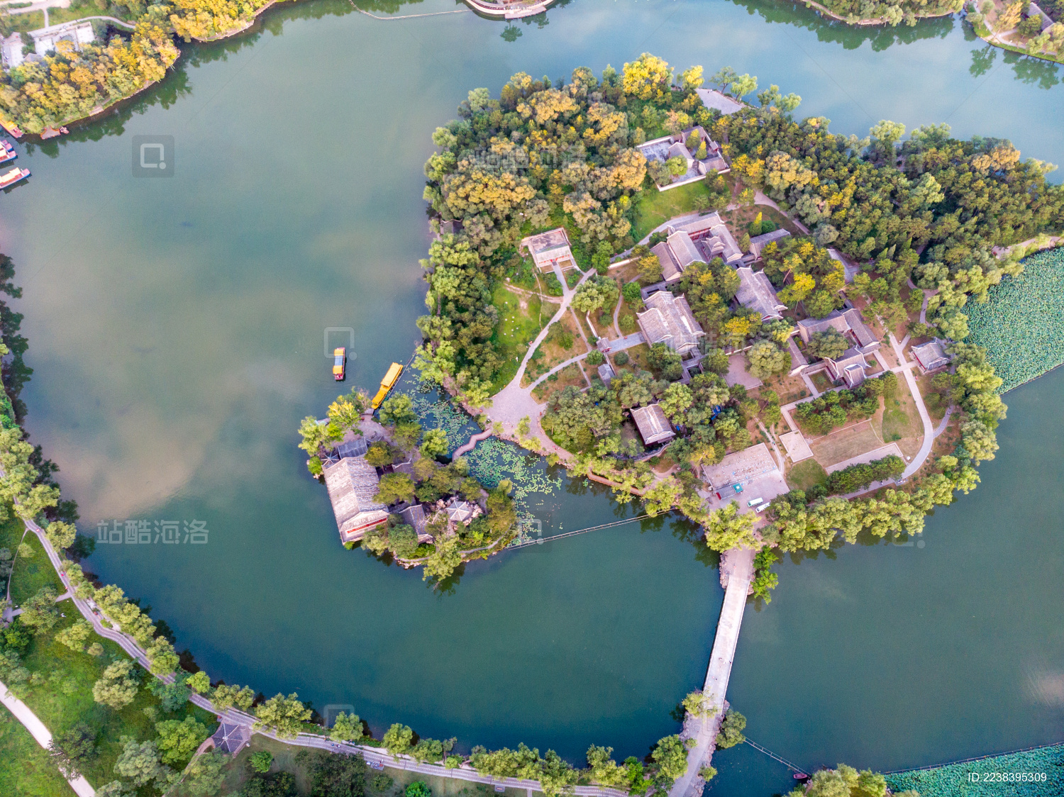 夏天承德避暑山庄航拍风光